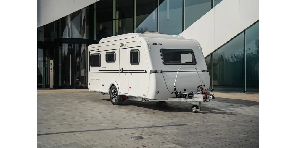 ERIBA Feeling 425 caravan